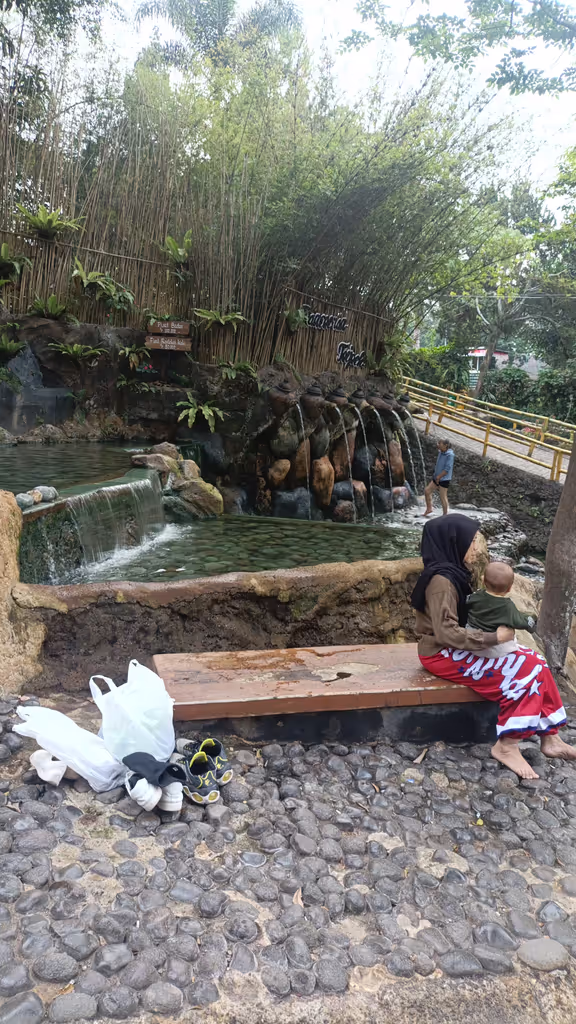 Bandung Private Tour - Ciater hot spring