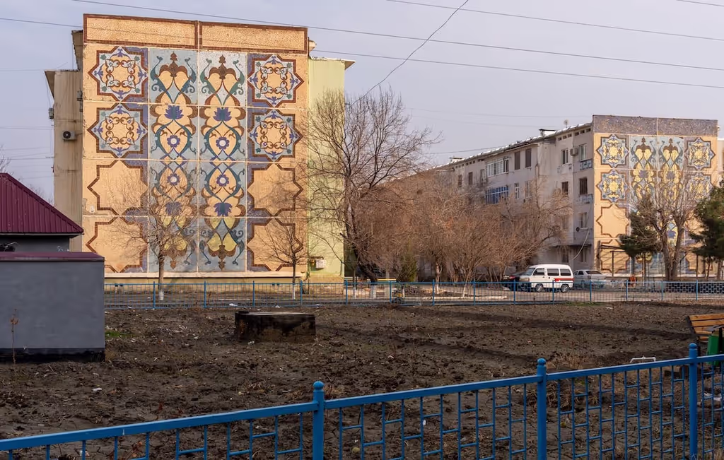 Bukhara Private Tour - block of flats