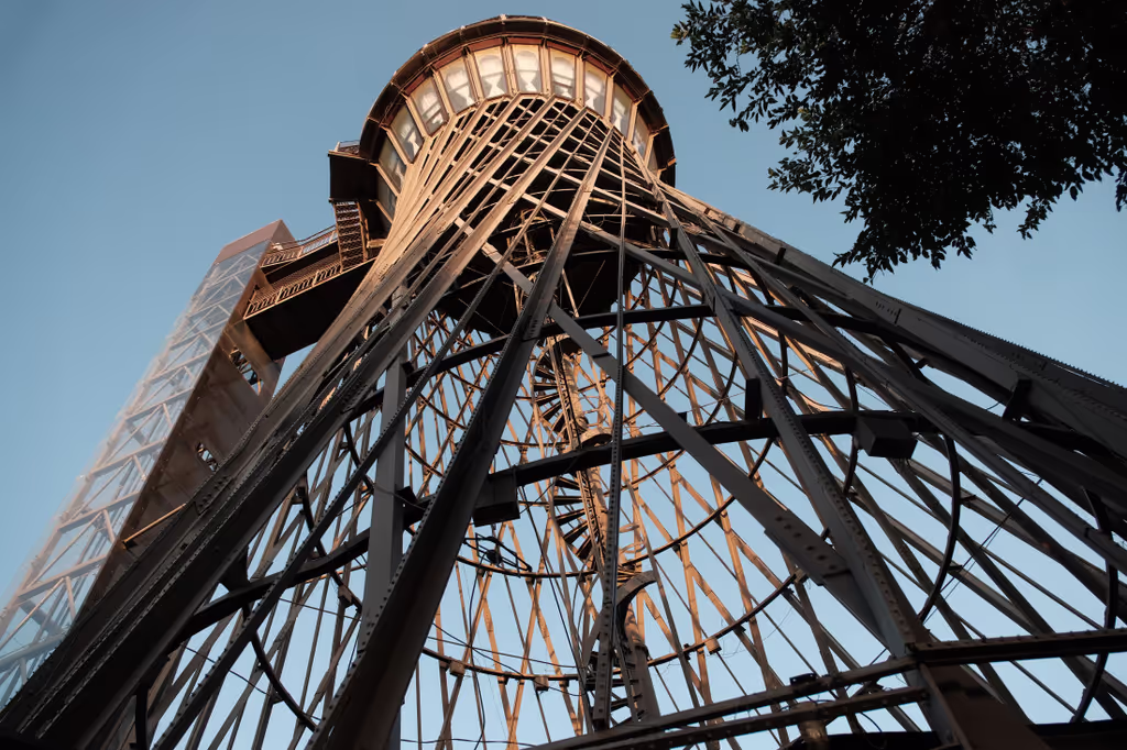 Bukhara Private Tour - Shukhov water tower