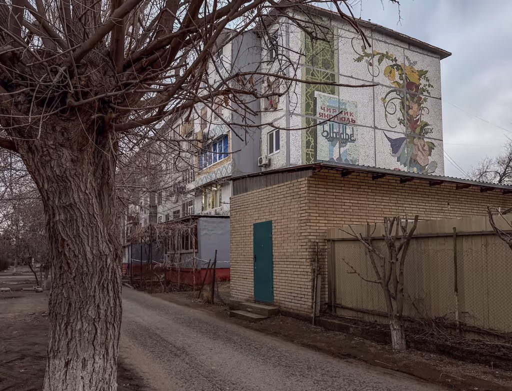 Bukhara Private Tour - block of flats