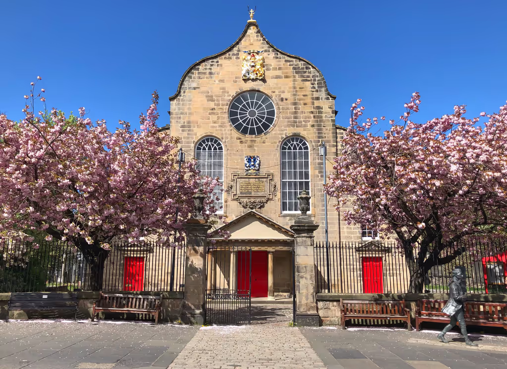 Edinburgh Private Tour - Canongate Kirk
