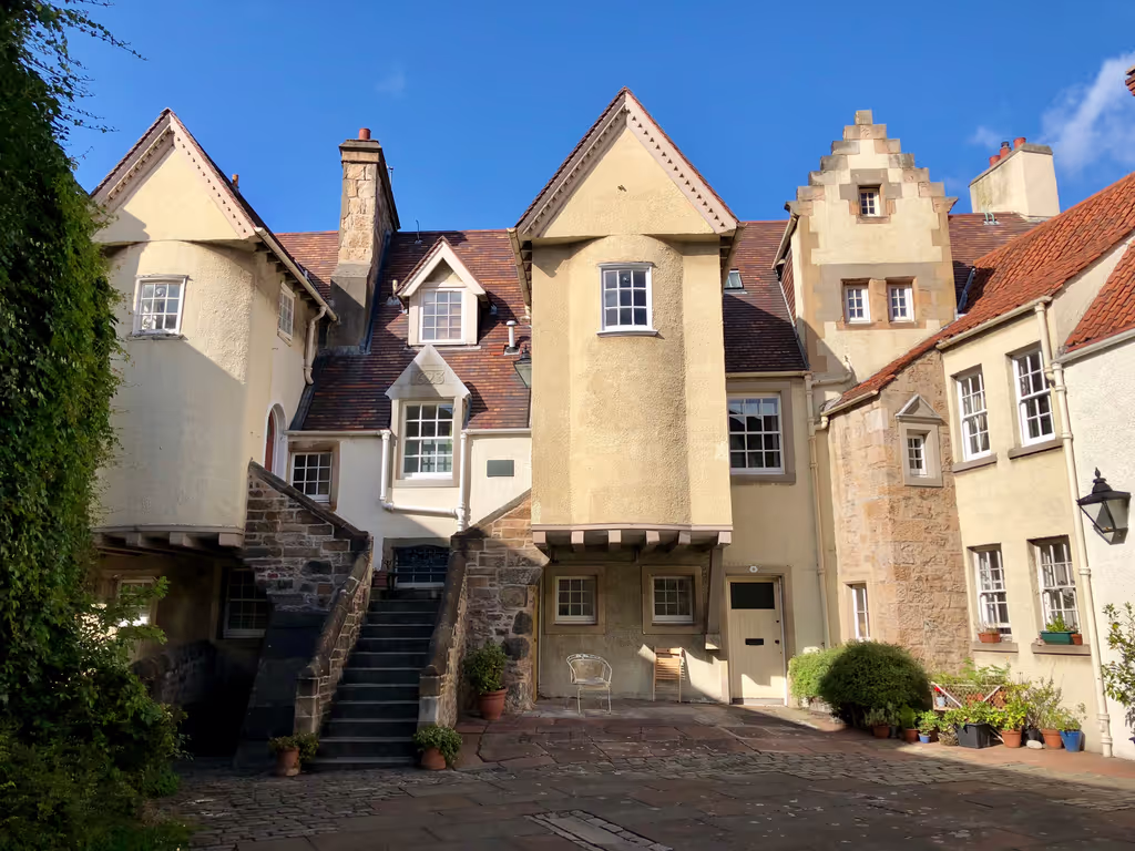 Edinburgh Private Tour - Whitehorse Close