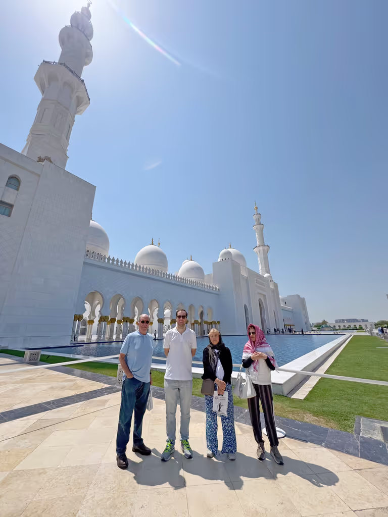 Abu Dhabi Private Tour - Sheikh Zayed Grand Mosque, Abu Dhabi