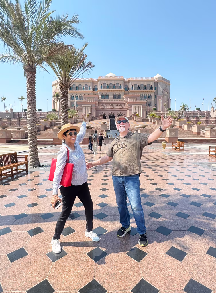 Abu Dhabi Private Tour - Emirates Palace Abu Dhabi