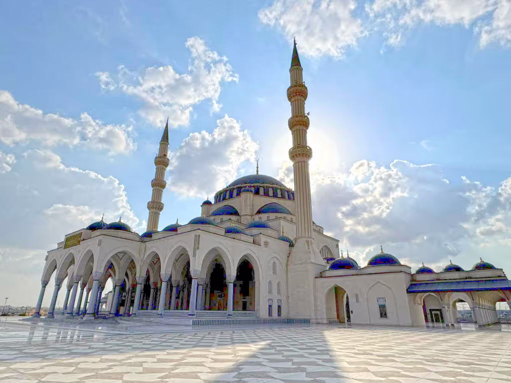 Sharjah Private Tour - Sharjah Grand Mosque