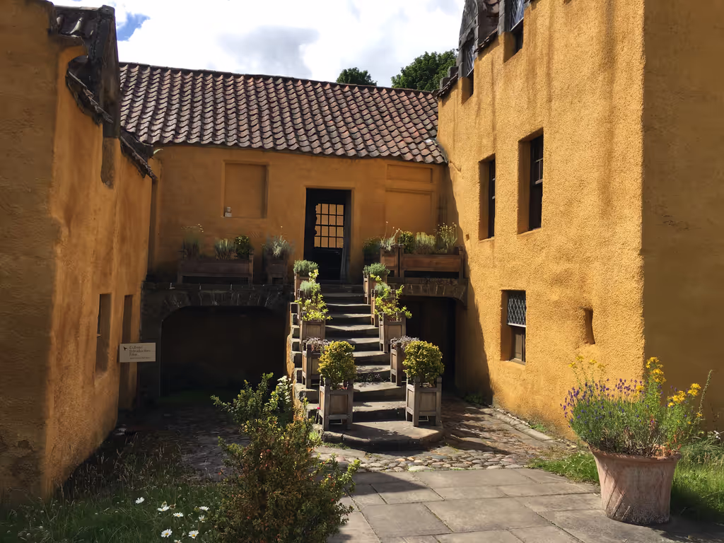 Edinburgh Private Tour - Culross Palace