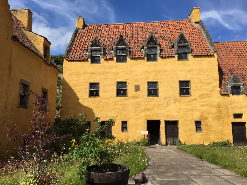 Edinburgh Private Tour - Culross Palace