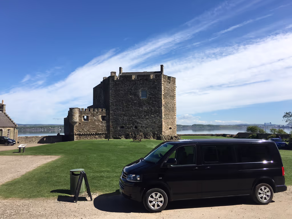 Edinburgh Private Tour - Car Selfie outside Blackness Castle