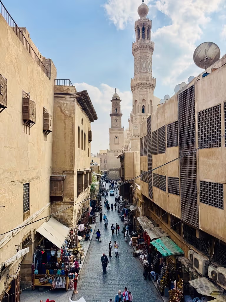Cairo Private Tour - Walking through centuries of history on Al-Muizz S