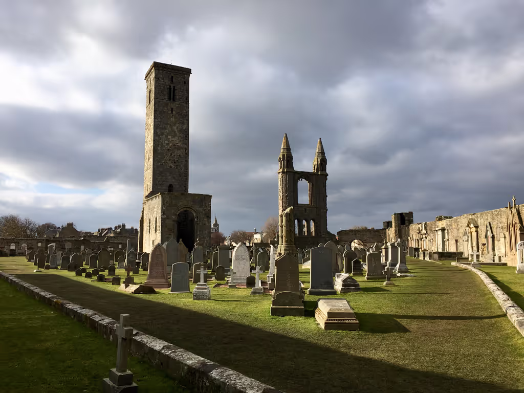 Edinburgh Private Tour - St Andrews Cathedral