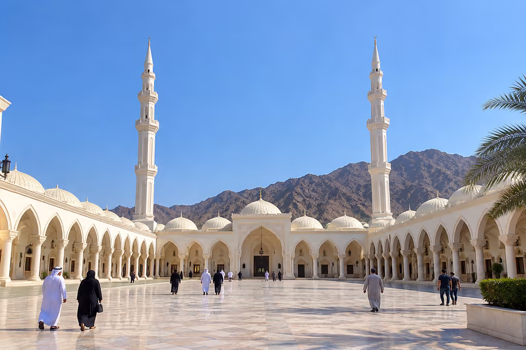 Fujairah Private Tour - Fujairah Sheikh Zayed Mosque