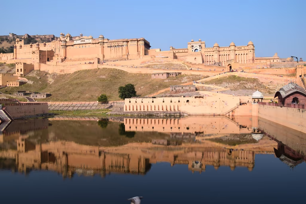 Jaipur Private Tour - A beautiful view of Amber Fort from outside