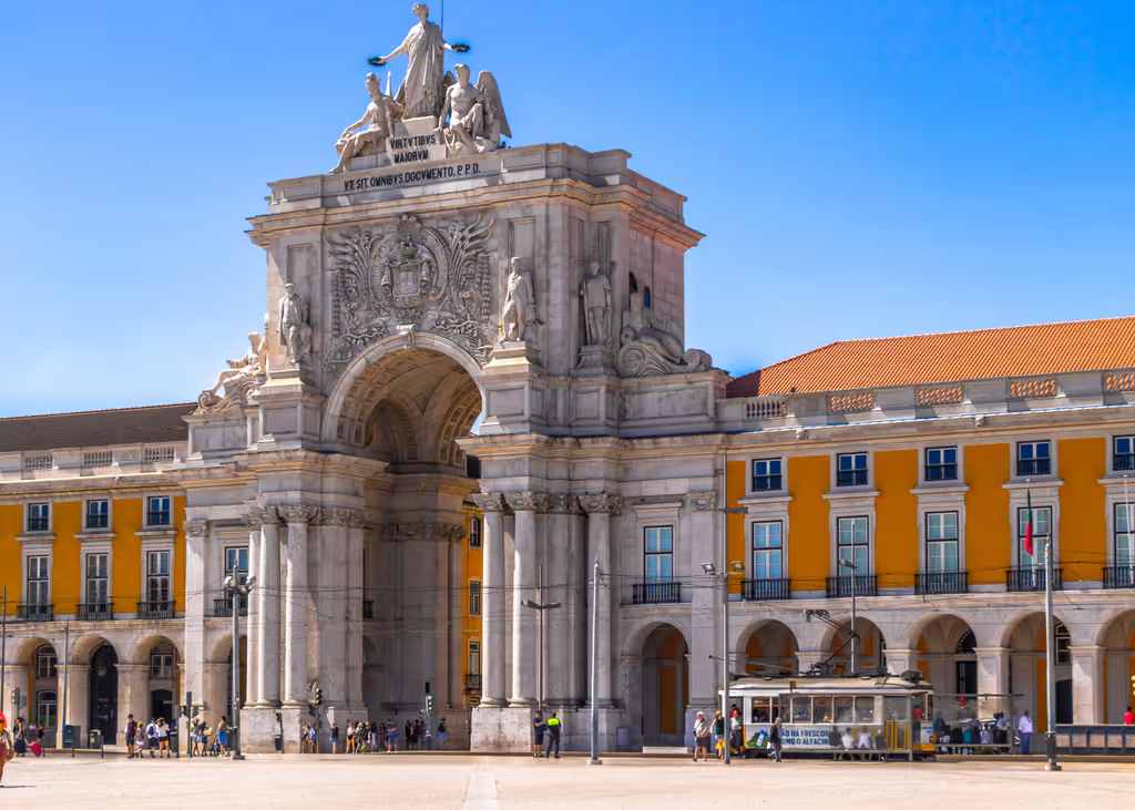 Lisbon Private Tour - Baixa, Praca do Comercio