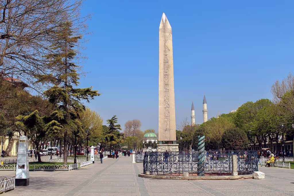 Istanbul Private Tour - The Hippodrome in Sultanahmet Square