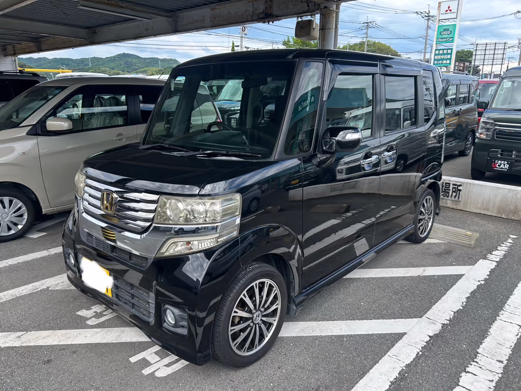 Fukuoka Private Tour - Private vehicle: N-BOX