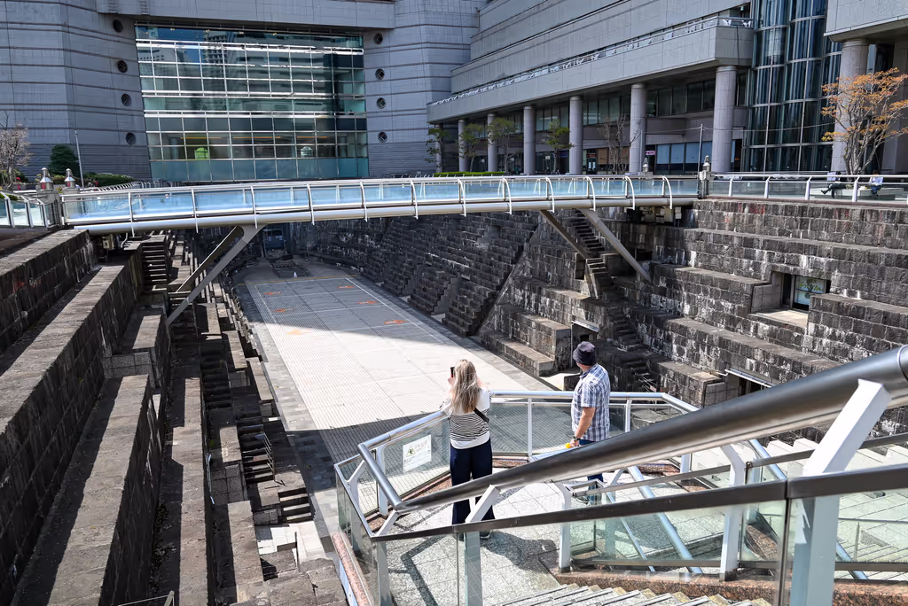 Yokohama Private Tour - Dock Yard Garden