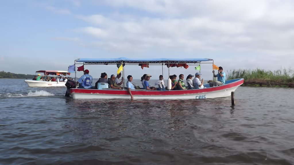 Managua Private Tour - Start of a Isletas tours