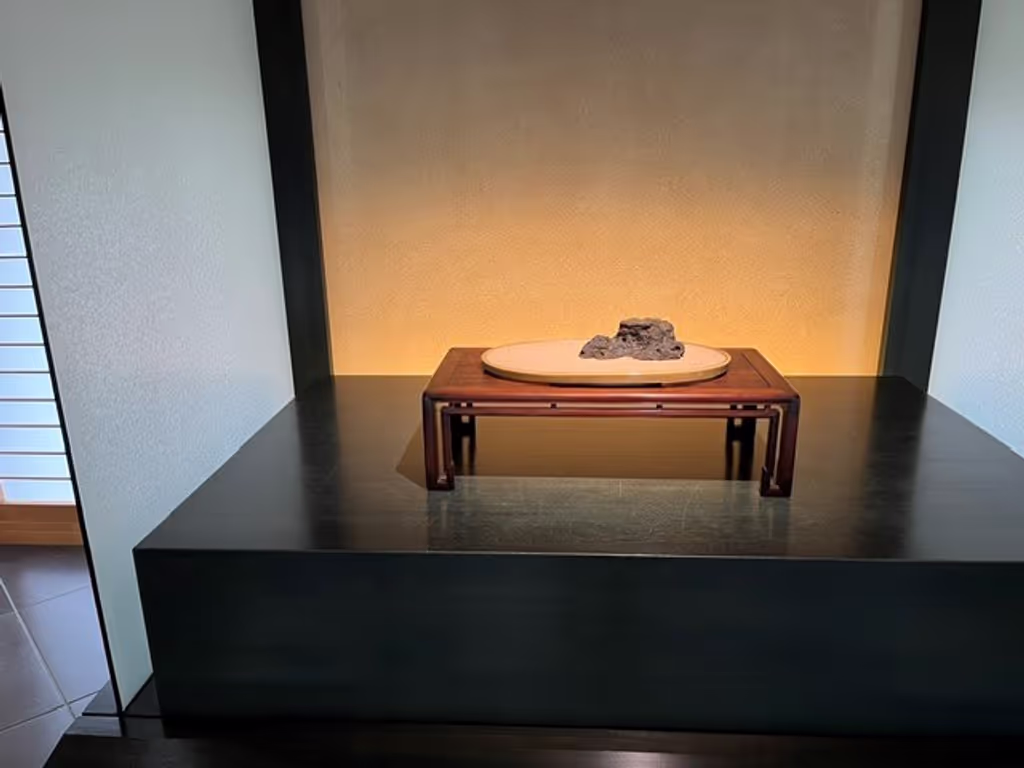 Saitama Private Tour - Suiseki-stone