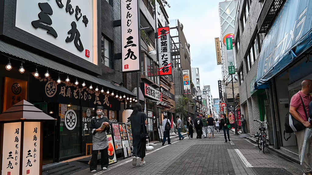 Kanagawa Private Tour - Ameya-Yokocho (Ameyoko Market Street)