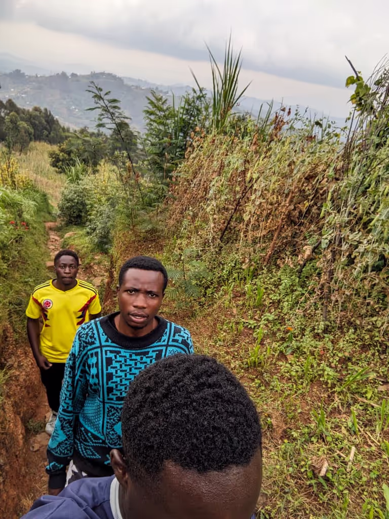 Ruhengeri Private Tour - visitors with guide in trails