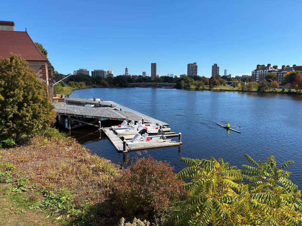 Boston Private Tour - Charles River