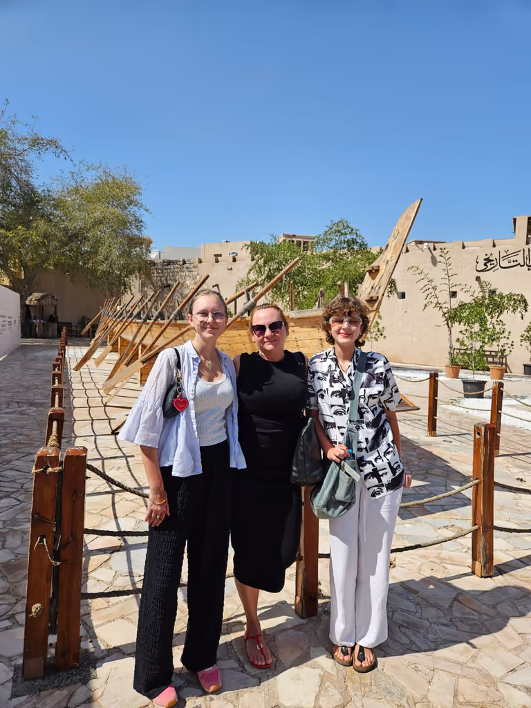 Dubai Private Tour - Al Fahidi historical district!