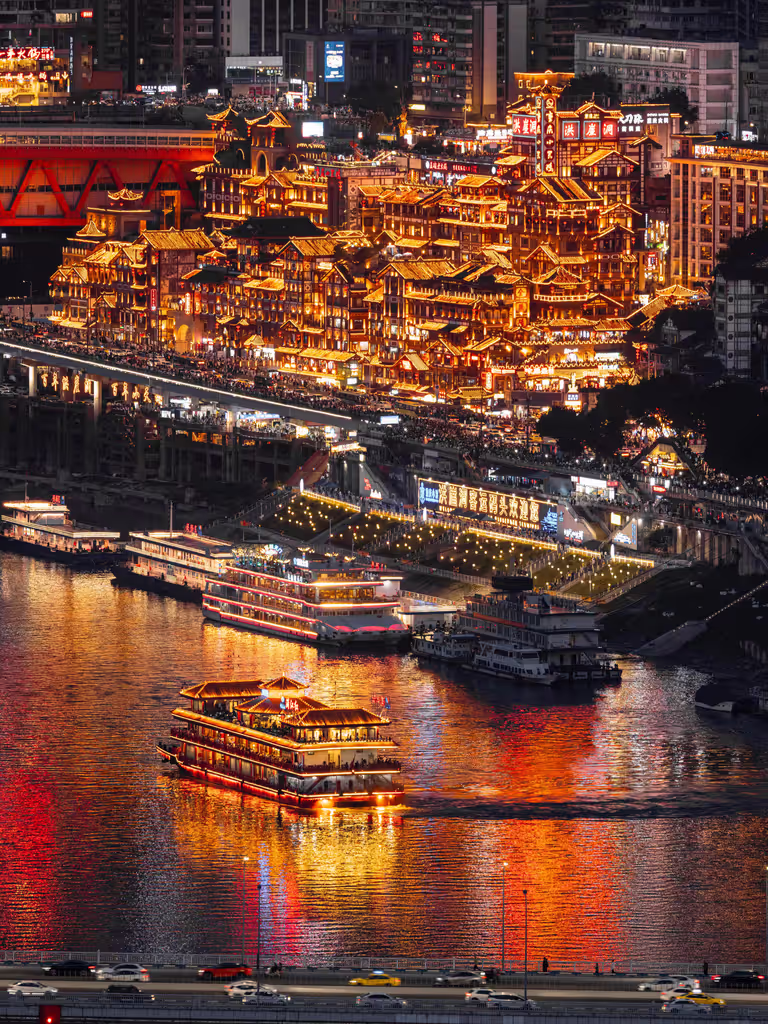 Chongqing Private Tour - Hongyadong Night View