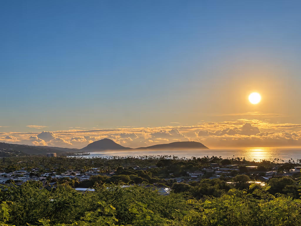 Hawaii (Oahu) Private Tour - Diamond Head Lookout