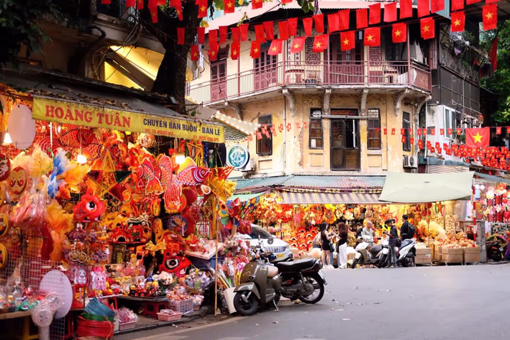 Hanoi Private Tour - Traditional paper goods on Hang Ma Street