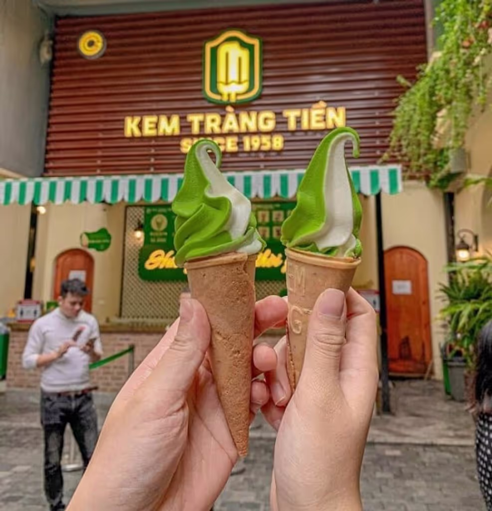 Hanoi Private Tour - Trang Tien ice cream