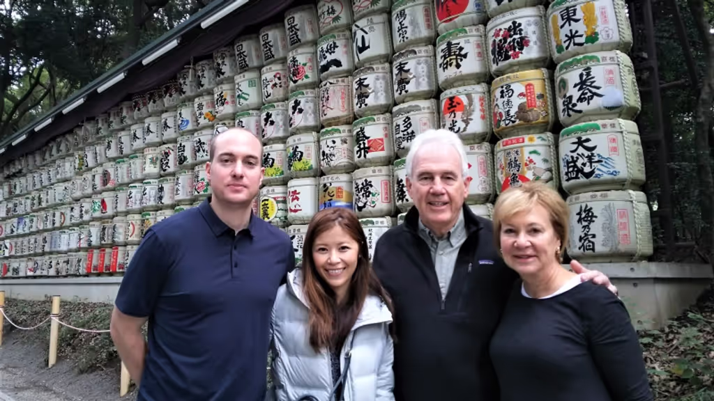 Tokyo Private Tour - Guess what they are behind us! At Meiji Jingu shrine