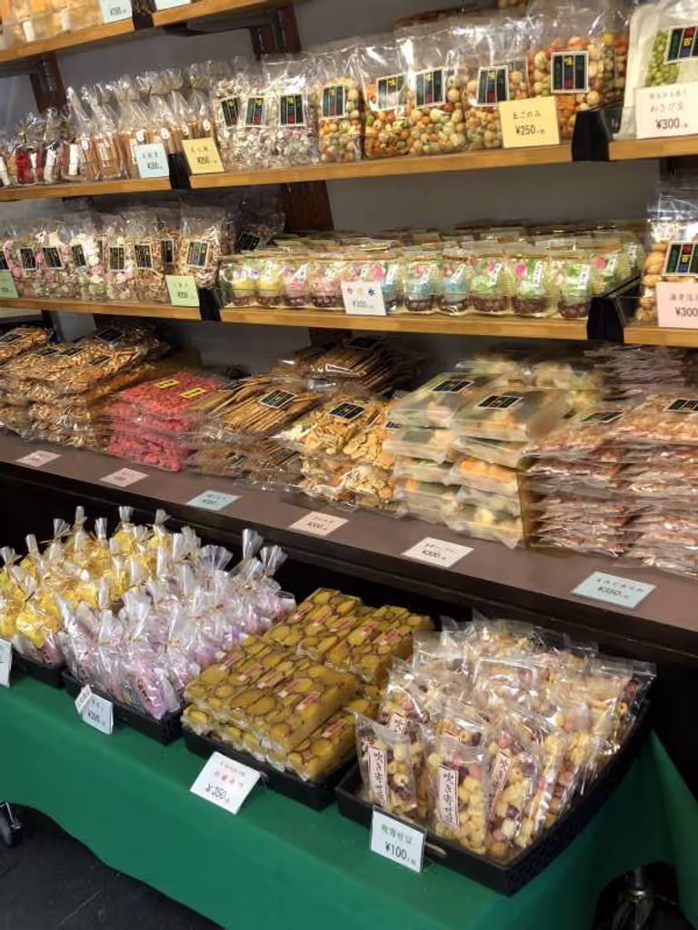 Tokyo Private Tour - Japanese sweets and snacks.