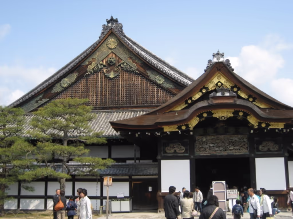 Kyoto Private Tour - Nijo castle. You can experience SAMURAI warrior's life style there.