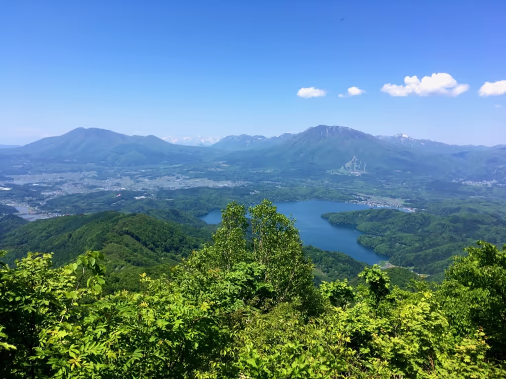 Nagano Private Tour - Lake Nojiri