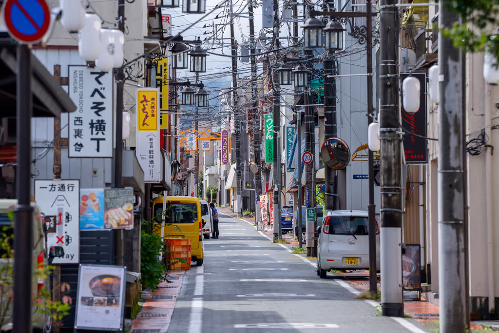 Mount Fuji Private Tour - Back alley in Fujiyoshida town