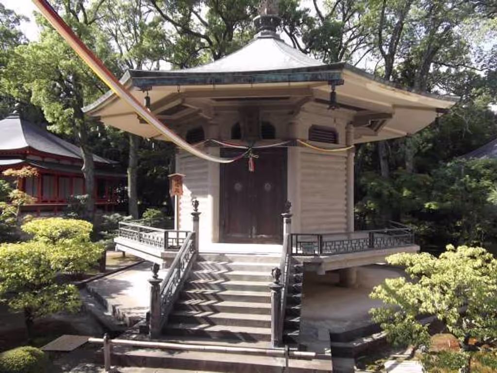 Kyoto Private Tour - "Chokufushingyo-den" Hall.