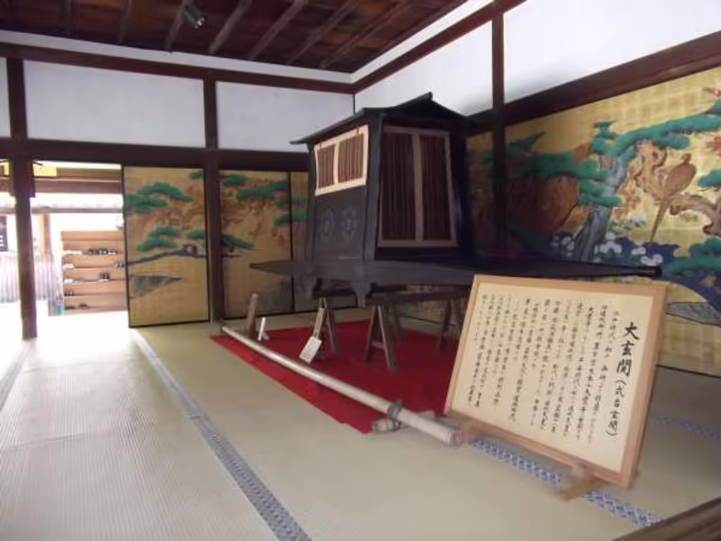 Kyoto Private Tour - Bull-drawn cart.