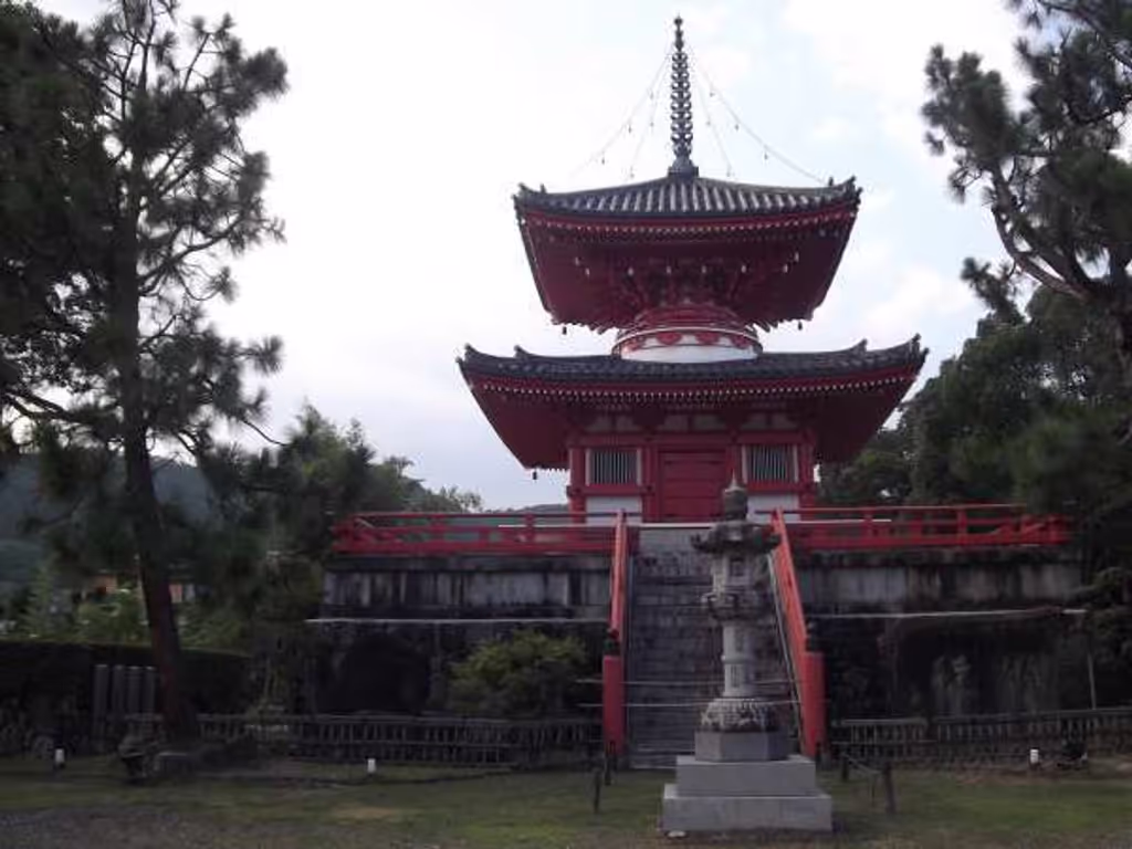 Kyoto Private Tour - "Shingyohoto" Tower.