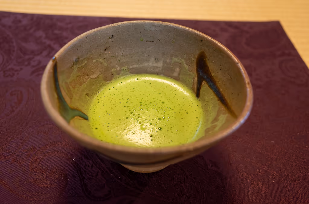 Tokyo Private Tour - Select your favorite antique tea bowl!