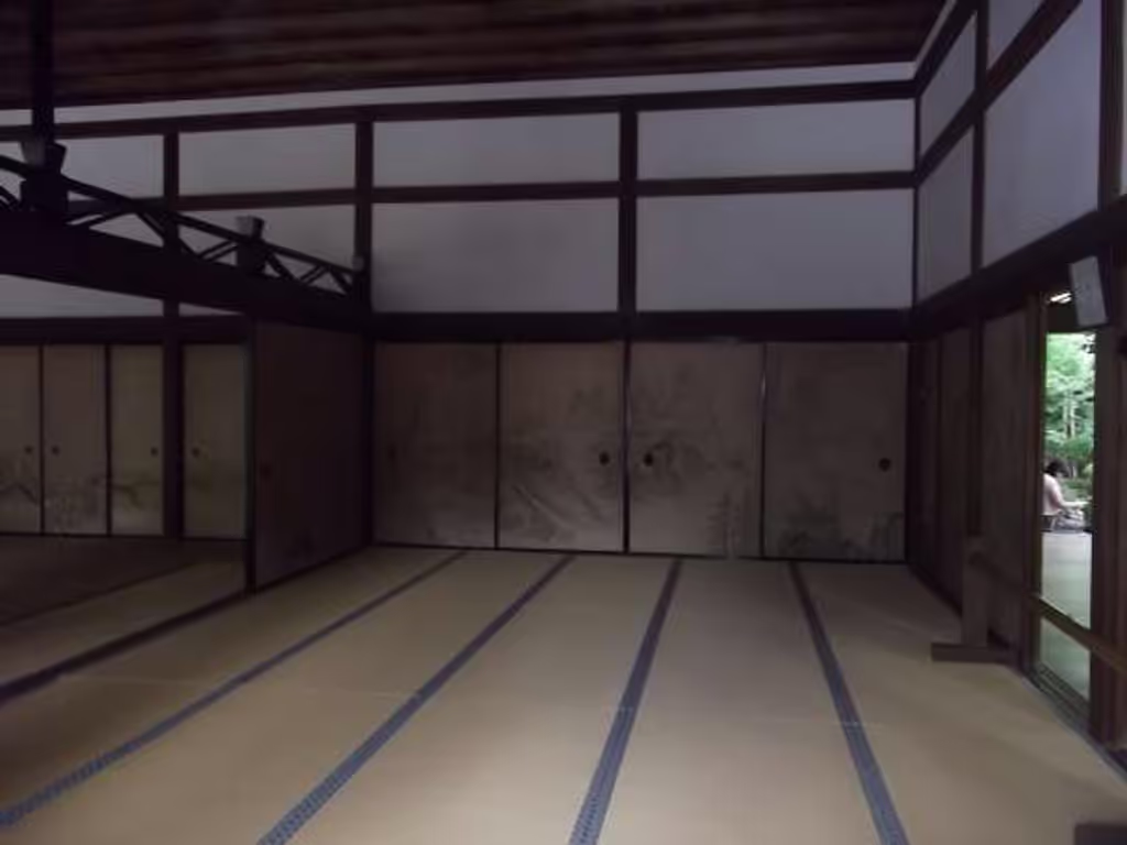 Kyoto Private Tour - Large hall.