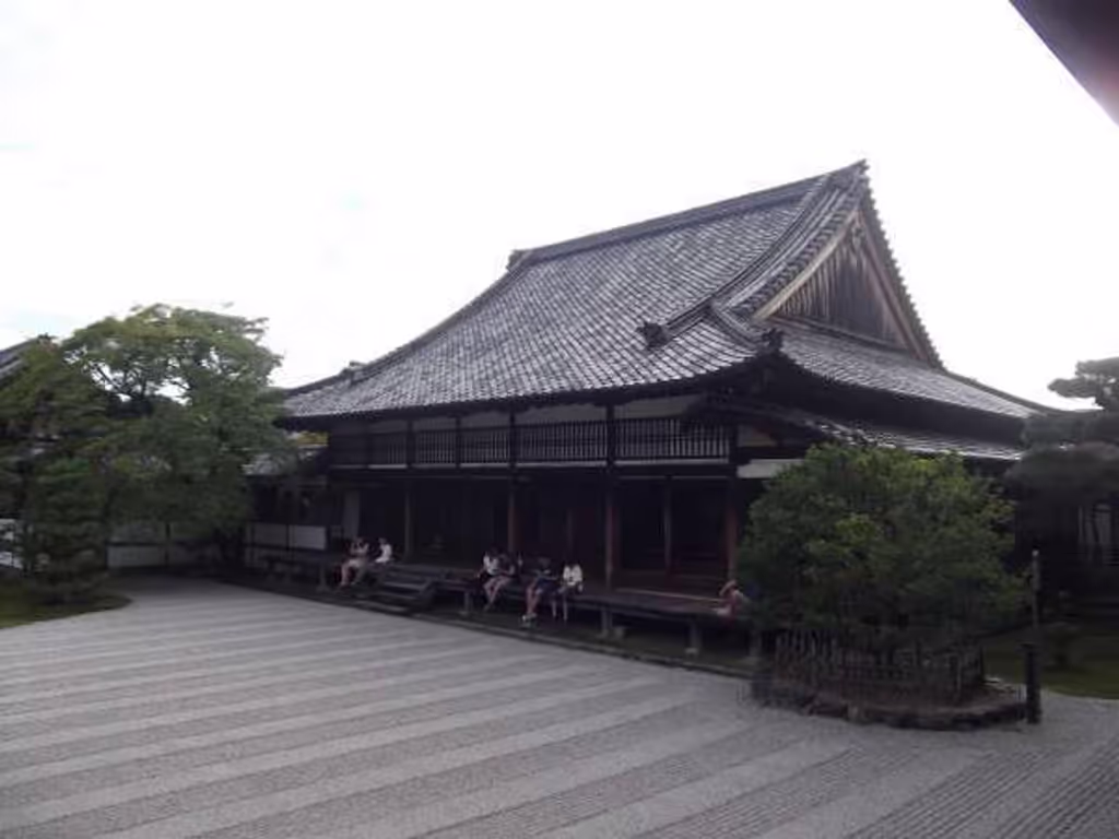 Kyoto Private Tour - "Hakushoin" Hall viewed from gorgeous "Shinden" Great Hall.