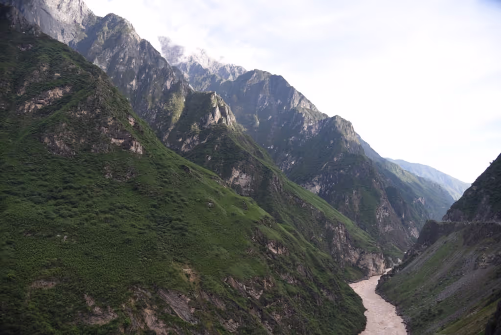 Lijiang Private Tour - Tiger Leaping Gorge