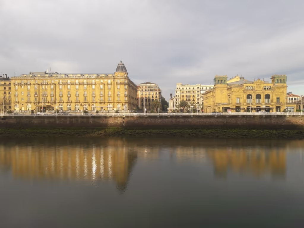 San Sebastian Private Tour - null