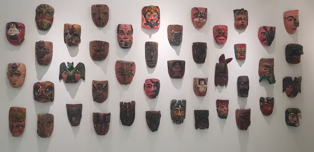 Acapulco City Private Tour - The house of the mask