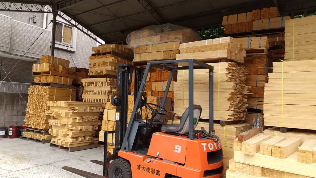 Gifu Private Tour - These are pieces of Japanese cypress which produced after making houses or furniture, so they are reuse products, very eco-friendly and SDG's!!
