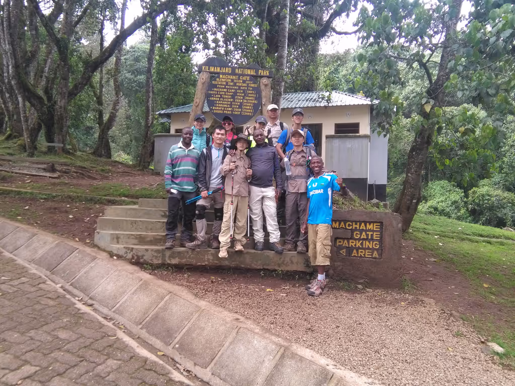 Kilimanjaro Private Tour - team