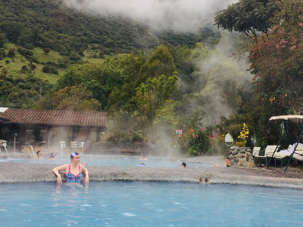 Quito Private Tour - Thermal pools 