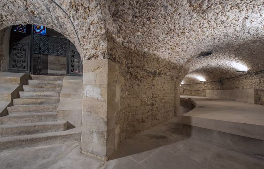 Paris Private Tour - The Bastille crypt containing Egyptian mummies