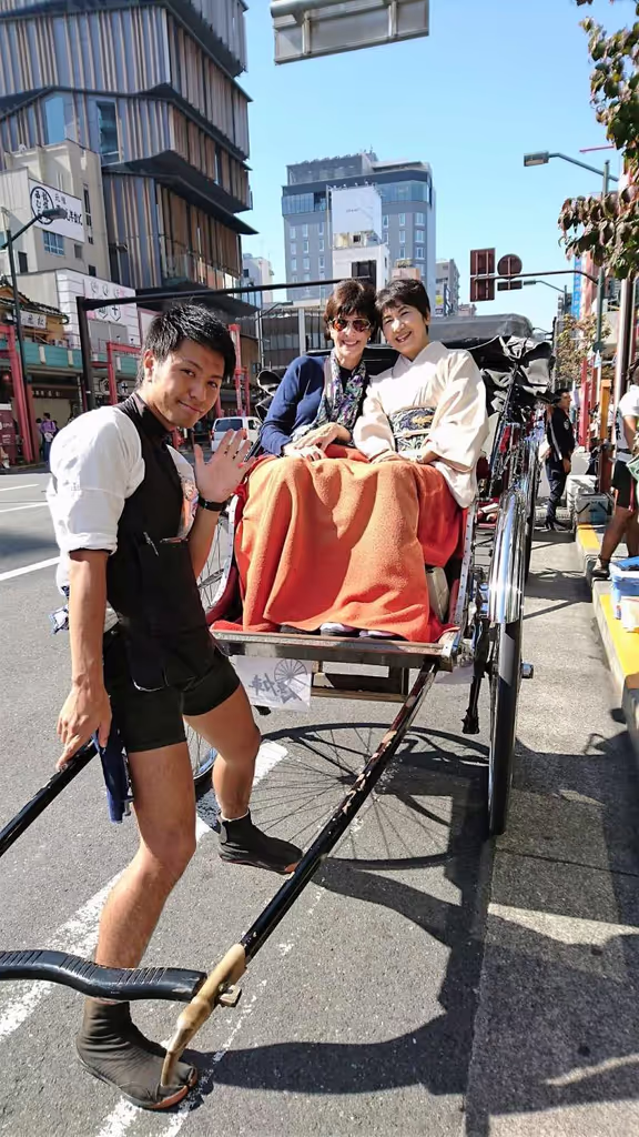 Tokyo Private Tour - Rickshaw riding /  the guest's offer .....Amazing !