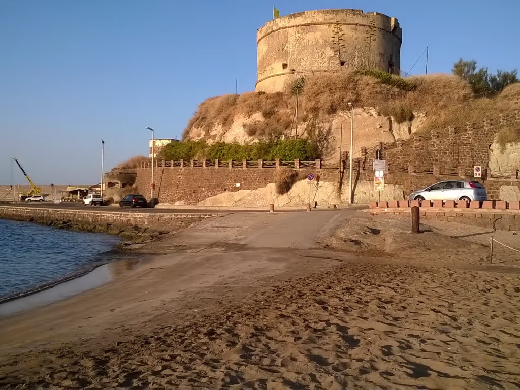 Sardinia Private Tour - The tower of Bosa ( XVI cent.)